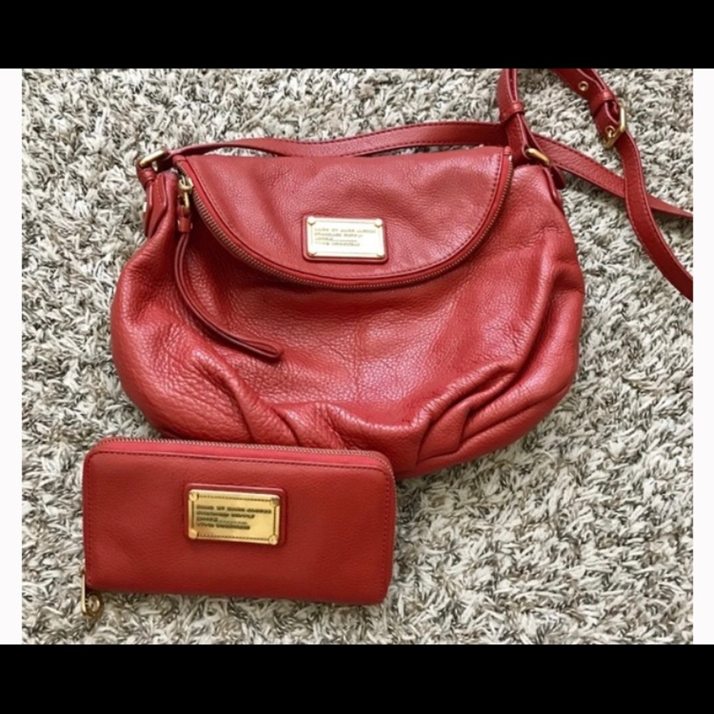 Marc by Marc Jacobs Natasha Q and matching wallet
